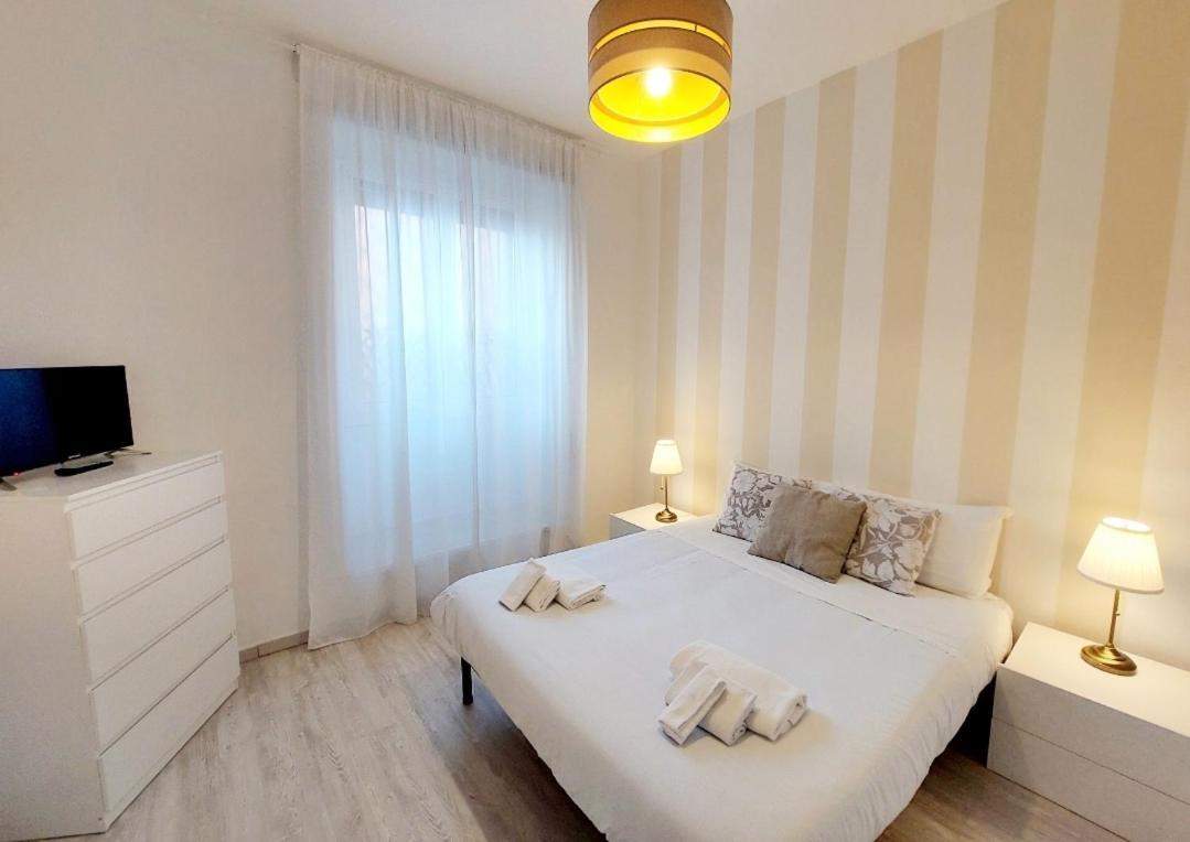 Bbhome Stylish Gold Apartment Near Trastevere Station 罗马 外观 照片